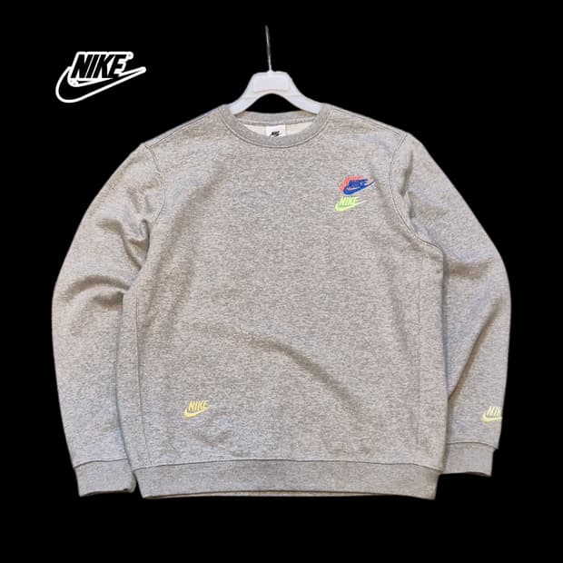 L 나이키 그레이 맨투맨 