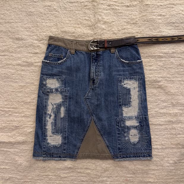 Back Pocket Washed Denim Skirt 0106