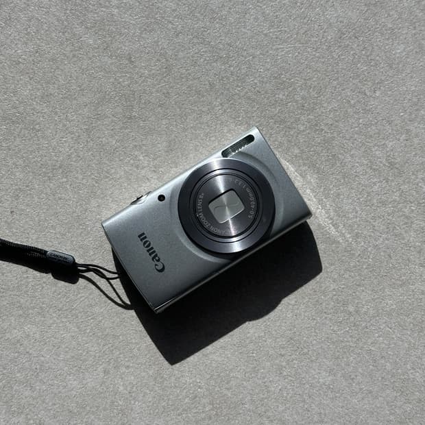 캐논 IXY 180 디카 판매합니다