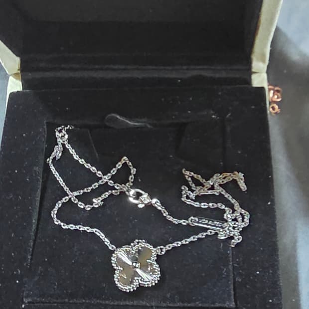 반클리프 기요세 목걸이(실버)