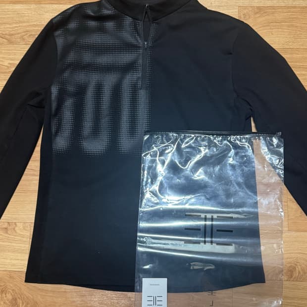 태호서울 TS BLUR Long Sleeve L사이즈 새상품