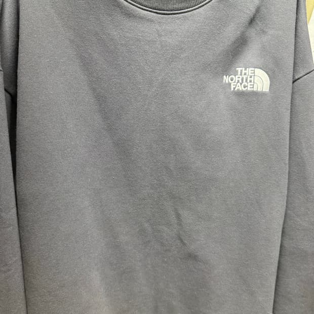 노스페이스 맨투맨