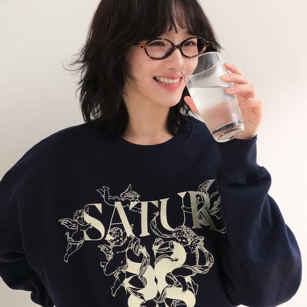 세터 엔젤그래픽 스웨트셔츠 (새상품) / 여성 맨투맨/ 여자 맨투맨