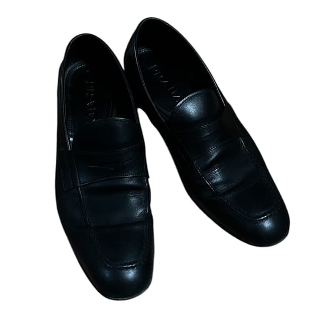 PRADA 페니 로퍼 블랙 