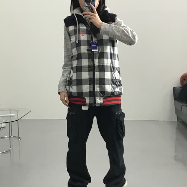 휠라 골프 체크패턴 패딩조끼