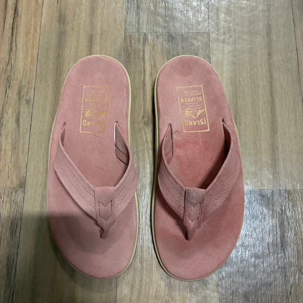 아일랜드 슬리퍼 클래식 스웨이드 핑크 스웨이드 (US7)