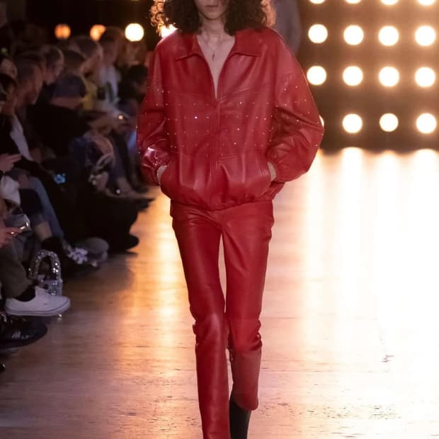 [BTS 뷔님 착용] 셀린느 23ss 스터드 램스킨 레더 자켓