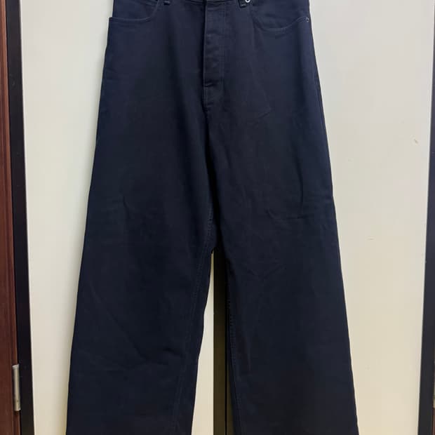 발렌시아가 배기팬츠 