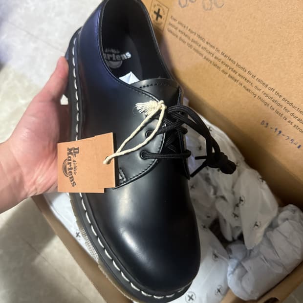 270사이즈 닥터마틴 1461 화이트스티치 블랙 WS