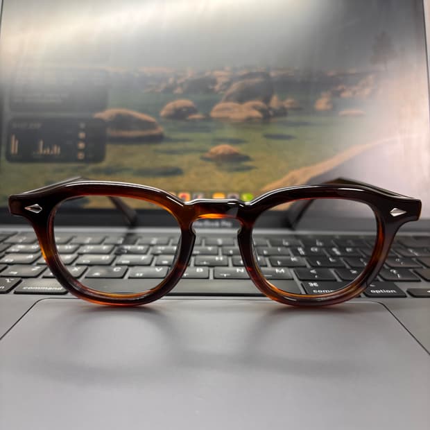 래쉬 클리프트 앰버 48