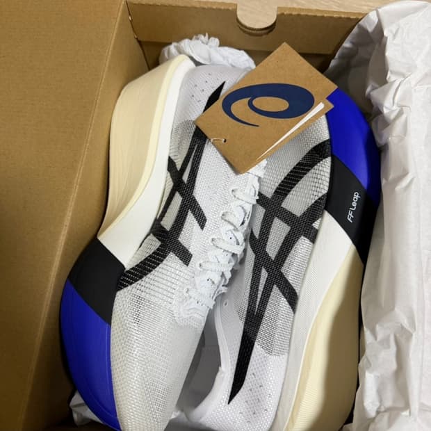 아식스 메타스피드 엣지 도쿄