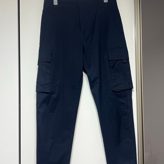 디올 면스판 카고팬츠