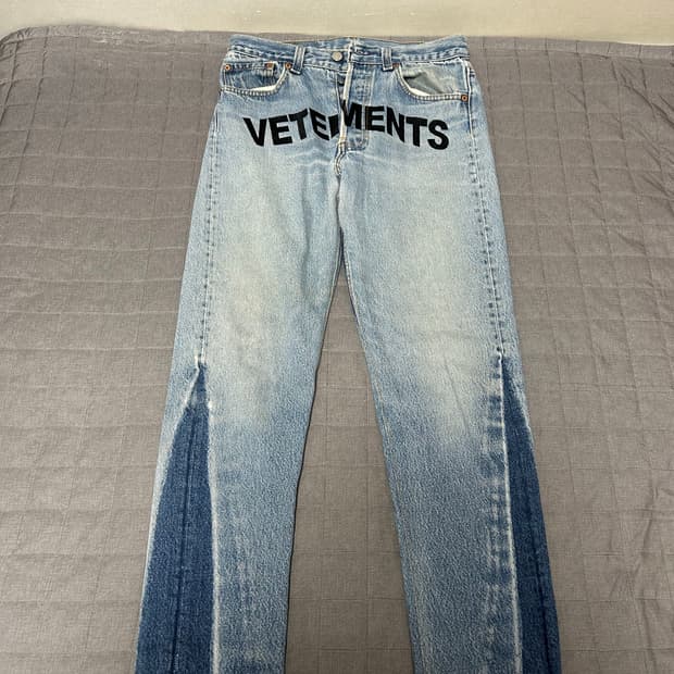 [S] 베트멍 리바이스 앞 자수 로고 데님 팬츠