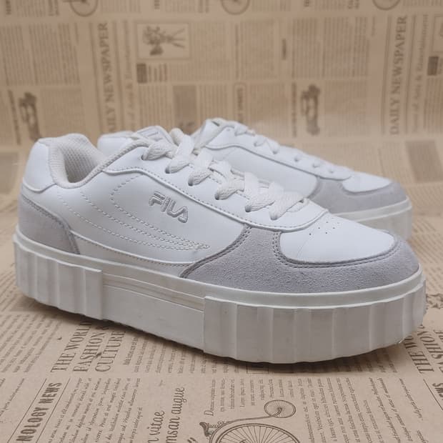 휠라 샌드블라스트 여성스니커즈240