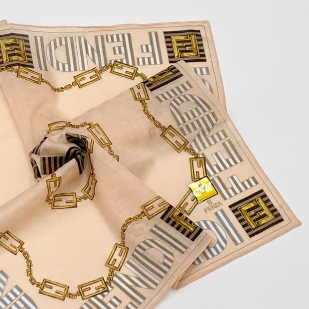 (새상품) fendi / 펜디 쁘띠스카프 손수건