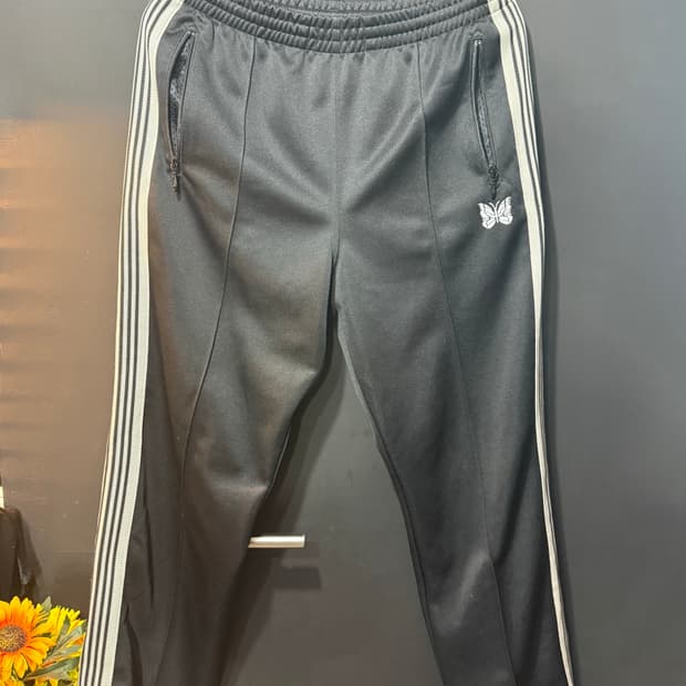 [ M ] 니들스 x LHP 폴리 스무스 트랙팬츠 블랙 / 화이트