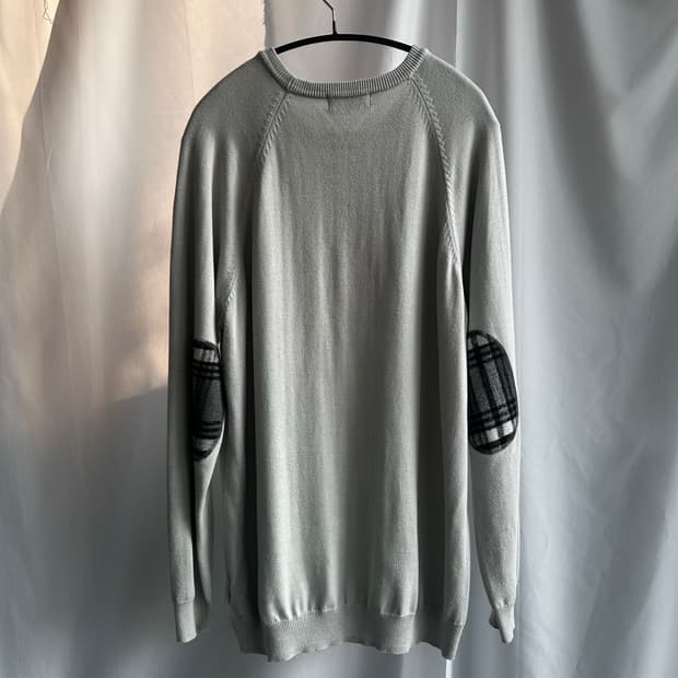 버버리 체크 엘보패치 니트