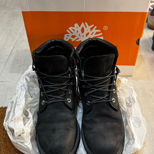 팀버랜드 6인치 부츠 275 (9.5)