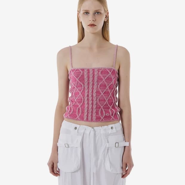 세릭 트위스트 슬리브리스