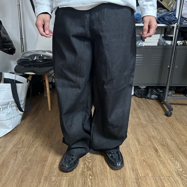 면 와이드 벌룬핏 커브 팬츠 M, L 블랙 새상품