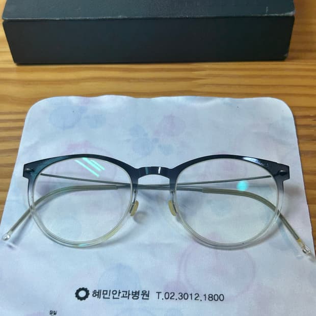 린드버그 나우 안경테