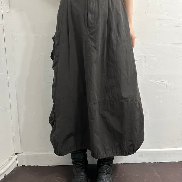 long pocket skirt