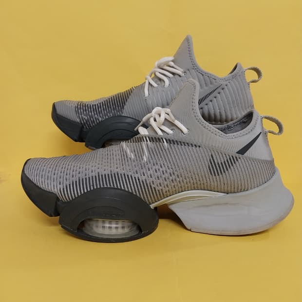 남성 나이키 에어 줌 슈퍼랩 스모크 그레이 트레이닝화, 운동화 (260)