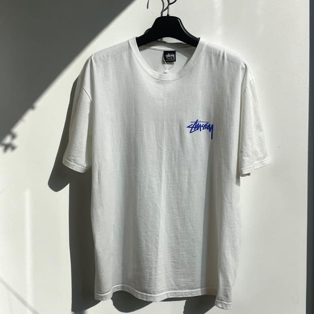 스투시 비치 루츠 그래픽 반팔 티셔츠
