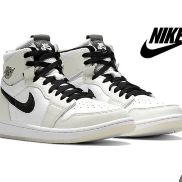 나이키 조던1 줌 에어 컴포트 라이트본 250