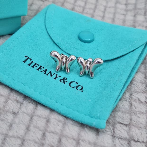 티파니 정품 한정판 나비 귀걸이