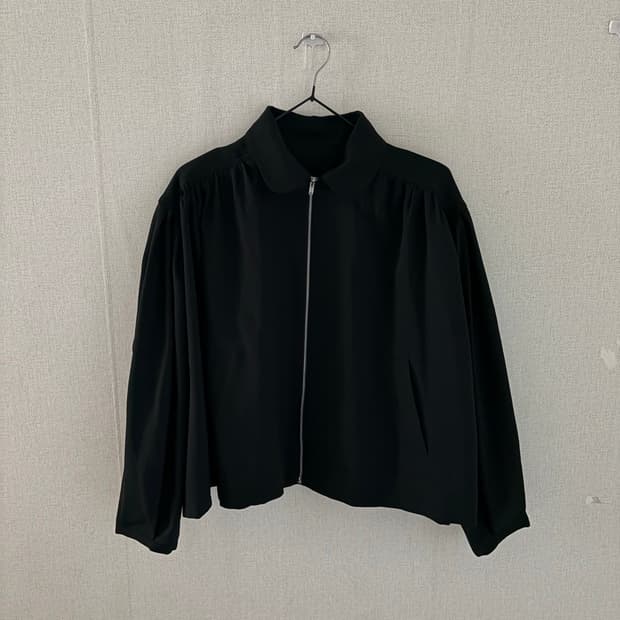 Eunoia zip up blouson 