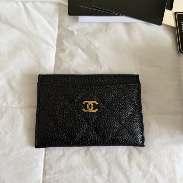 샤넬 카드지갑 캐비어 금장 31번대