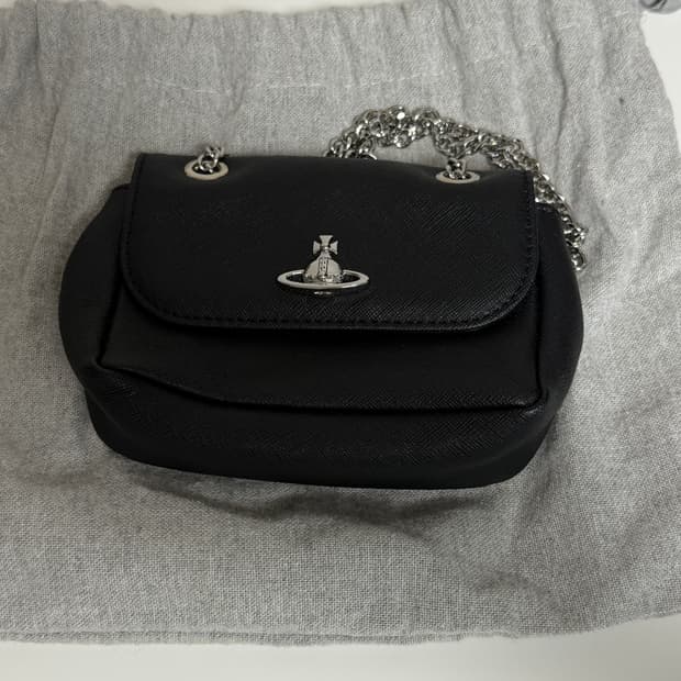 비비안웨스트우드 미니 크로스백