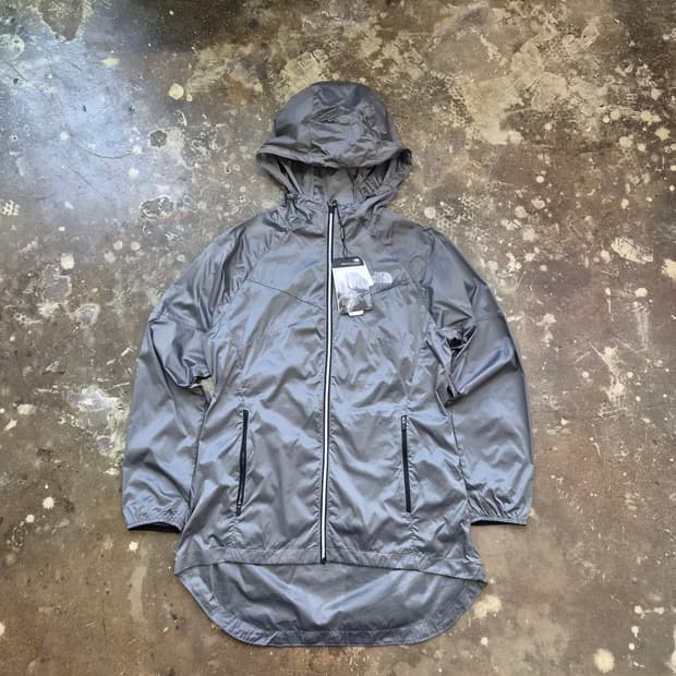 M) 새제품 노스페이스 경량 바람막이 방풍자켓 점퍼