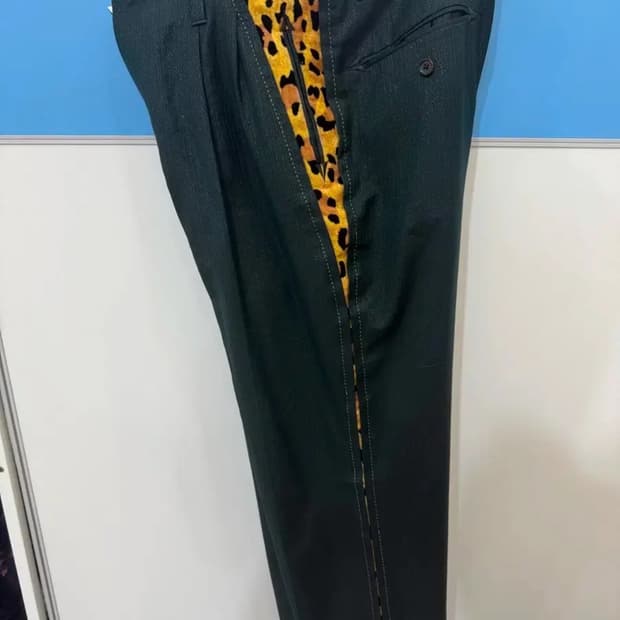 와코마리아 울프헤드 트라우저