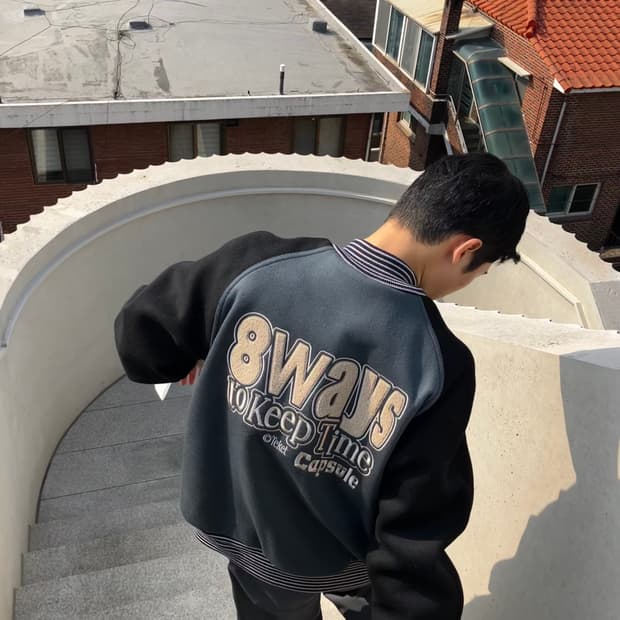 테켓 바시티 자켓 미디움