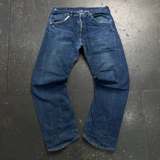 32 리바이스 엔지니어드 청바지 