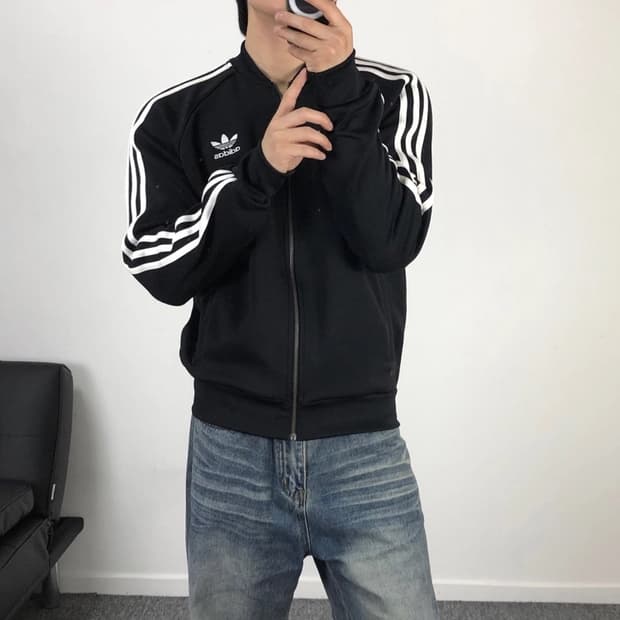 아디다스 정품 슈퍼스타 져지 검흰
