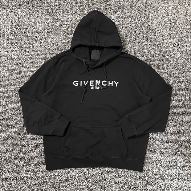 빈티지9. Givenchy 지방시 로고 크랙 후드티셔츠 후드 후디 블랙