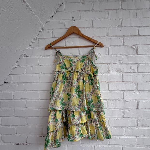 #9 Ribbon-Tie Floral Flounce Sun Dress