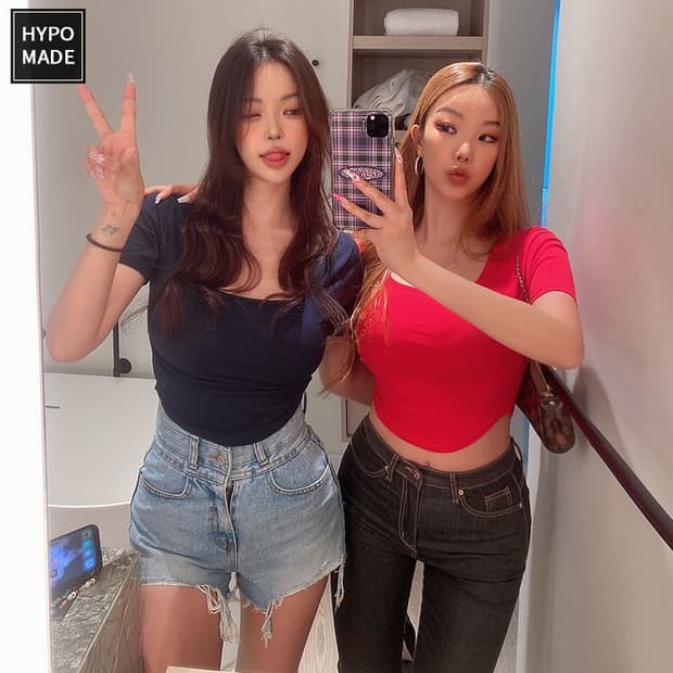 히포나틱 크롭 반팔 티셔츠