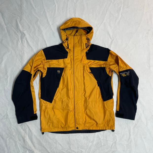 마운틴하드웨어 자켓