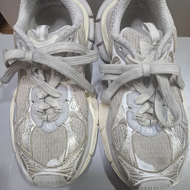 발렌시아가 3xl 에그쉘 그레이 40 사이즈