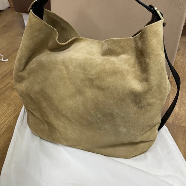 앳마이핑거팁 스웨이드백 Belted Suede Carryall Grand