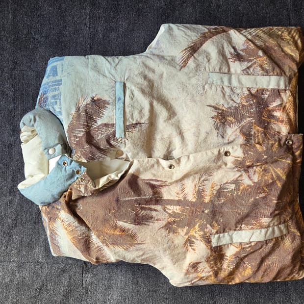 스투시 양면 패딩 베스트 105사이즈