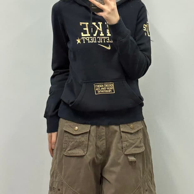 나이키 00s 빅로고 블랙 후드티 