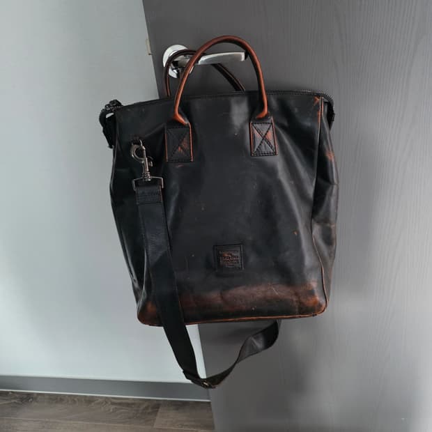 이탈리아 장인 브랜드 명품가방입니다 campomaggi