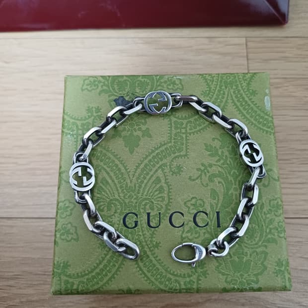 구찌 인터로킹 팔찌 17호