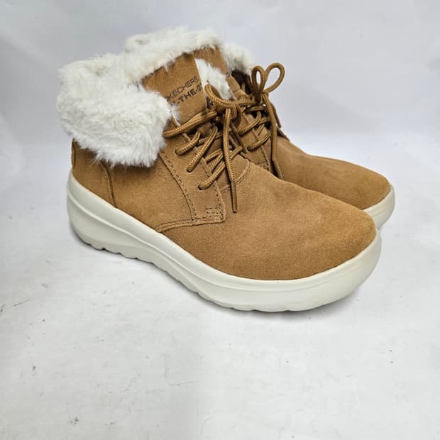 스케쳐스 온더고조이 스웨이드 퍼 부츠 브라운225