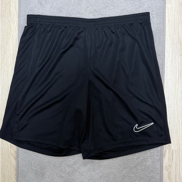 [S급] ❗️나이키 드라이핏 블랙 반바지 L